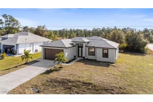 820 Chantilly Street, Lehigh Acres, FL 33974 Sold 04/24/25