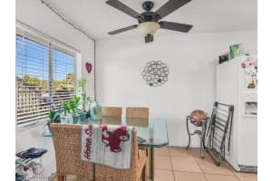 4613 Bayshore Drive, Naples, FL 34112 Sold 01/09/25