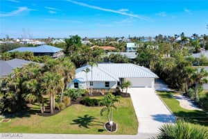 554 Rocks Drive, Sanibel, FL 33957 Sold 07/01/25