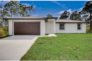 2812 57th Street, Lehigh Acres, FL 33971 Sold 02/05/25