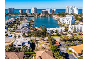 3940 Crayton Road, Naples, FL 34103 Sold 07/03/25