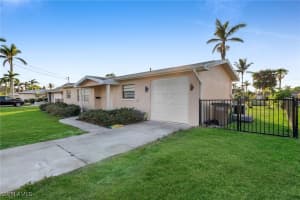 4926 Triton Court, Cape Coral, FL 33904 - MLS#224099947