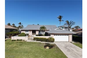 327 Conners Avenue, Naples, FL 34108 - MLS#224099956