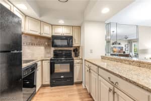 1 Bluebill Avenue, Naples, FL 34108 - MLS#224100043