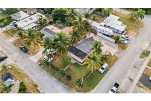 1236 PEAK RD, Lantana, FL 33462 Sold 02/06/25