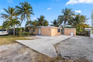 1236 PEAK RD, Lantana, FL 33462 Sold 02/06/25