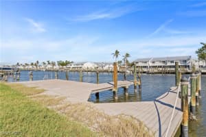 18307 Cutlass Drive, Fort Myers Beach, FL 33931 Sold 07/31/25