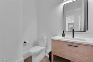 201 8th Street, Naples, FL 34102 - MLS#224100155