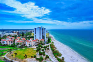 4001 Gulf Shore Boulevard, Naples, FL 34103 Sold 05/02/25