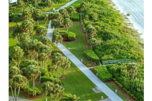 4001 Gulf Shore Boulevard, Naples, FL 34103 Sold 05/02/25