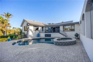 3744 Gulf Drive, Sanibel, FL 33957 Sold 07/11/25