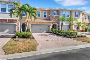 10876 Alvara Way, Bonita Springs, FL 34135 Sold 03/27/25