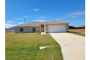 28 13th Avenue, Cape Coral, FL 33993 Sold 07/31/25