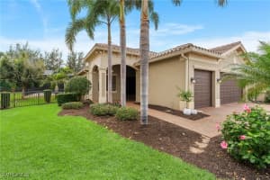 3167 Pacific Drive, Naples, FL 34119 Sold 07/03/25