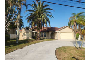 5718 Driftwood Parkway, Cape Coral, FL 33904 Sold 01/14/25