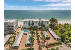 2011 Gulf Shore Boulevard, Naples, FL 34102 - MLS#224100535