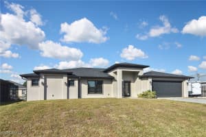 827 Anson Avenue, Lehigh Acres, FL 33971 Sold 03/31/25