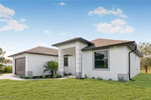 815 Fifth Avenue, Lehigh Acres, FL 33972 Sold 03/21/25