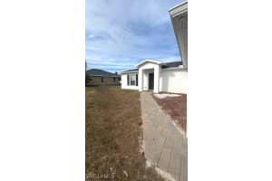213 9th Street, Cape Coral, FL 33993 - MLS#224100603