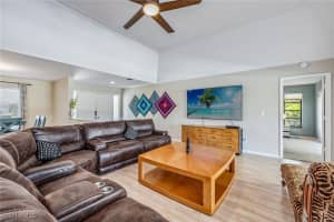 2208 Regal Way, Naples, FL 34110 Sold 04/15/25