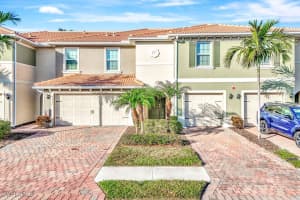 12121 Mahogany Cove Street, Fort Myers, FL 33913 Sold 04/02/25