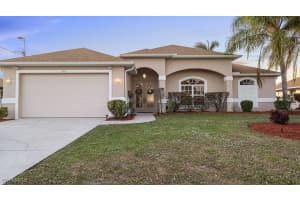 4212 Se 8th Pl, Cape Coral