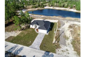 423 Harshaw Street, Lehigh Acres, FL 33974 - MLS#224100804
