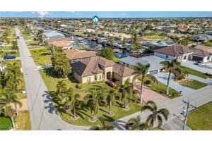 933 51st Terrace, Cape Coral, FL 33914 Sold 02/26/25
