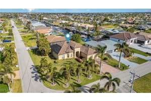 933 51st Terrace, Cape Coral, FL 33914 Sold 02/26/25
