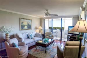 601 Seaview Court, Marco Island, FL 34145 Sold 04/30/25
