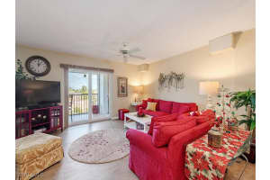 555 Park Shore Drive, Naples, FL 34103 Sold 03/11/25