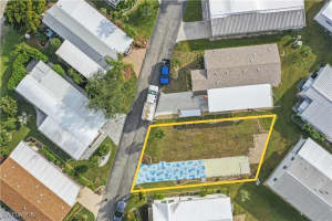 38 Ronald Drive, Fort Myers, FL 33908 Sold 03/12/25