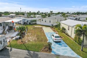 38 Ronald Drive, Fort Myers, FL 33908 Sold 03/12/25