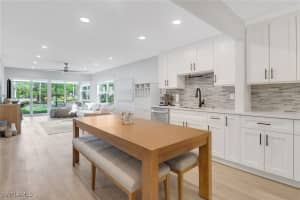 292 Banyan Boulevard, Naples, FL 34102 - MLS#224100920