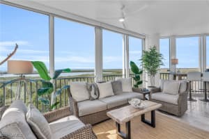 265 Indies Way, Naples, FL 34110 Sold 05/16/25