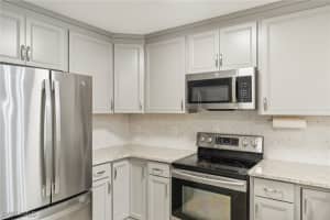 4236 Bellasol Circle, Fort Myers, FL 33916 Sold 02/04/25