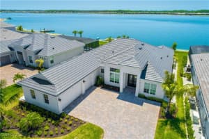 13896 Blue Bay Circle, Fort Myers, FL 33913 - MLS#224101268