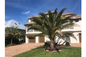 225 Egret Avenue, Naples, FL 34108 - MLS#224101271