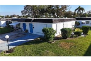 10 Tangerine Court, Lehigh Acres, FL 33936 Sold 02/21/25
