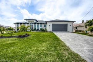 2628 Sw 53rd Ln, Cape Coral