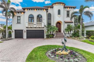 280 Egret Ave, Naples