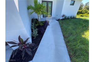 818 Chemstrand Street, Lehigh Acres, FL 33974 - MLS#224101444