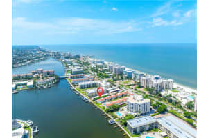 3070 Gulf Shore Blvd N Apty-201, Naples