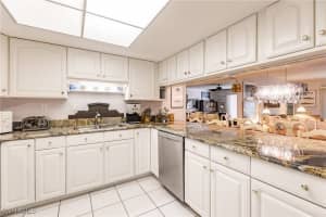 1102 39th Terrace, Cape Coral, FL 33904 - MLS#224101520