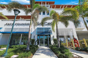 101 8th Street, Naples, FL 34102 Sold 02/10/25