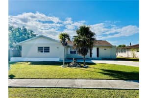 3361 Dorado Way, Naples, FL 34105 Sold 05/02/25