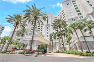 315 Dunes Boulevard, Naples, FL 34110 Sold 08/06/25