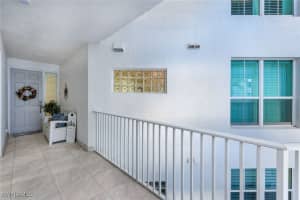 315 Dunes Boulevard, Naples, FL 34110 Sold 08/06/25
