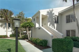 788 Willowbrook Drive, Naples, FL 34108 Sold 07/15/25