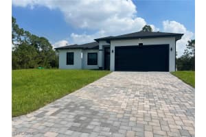 3818 10th Street, Lehigh Acres, FL 33976 Sold 06/13/25